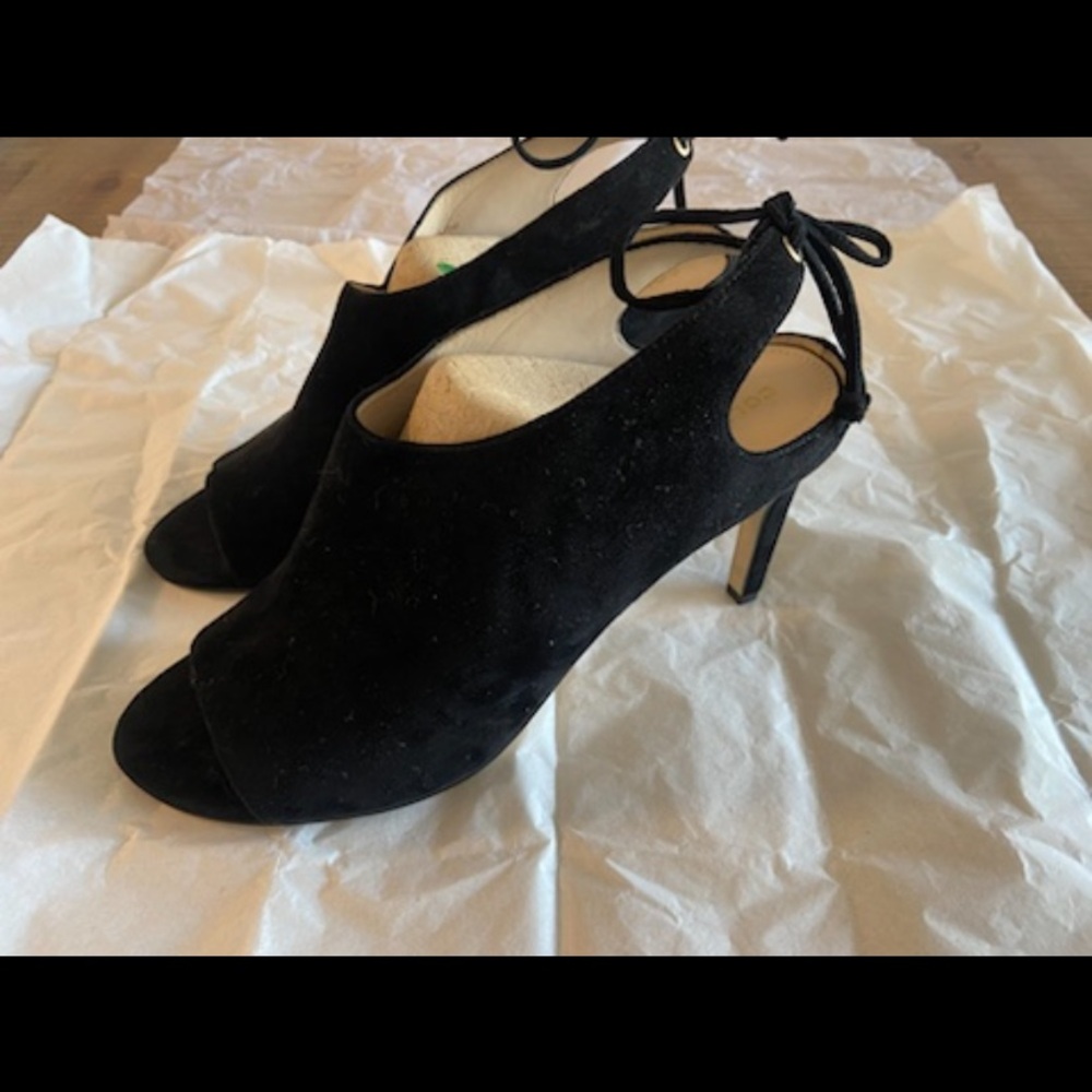 Elegant Black Women's Heels